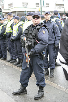 police canadian rcmp mounted royal riot gear canada vancouver canadians americans than corporal wiki wikipedia cogwriter
