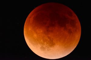 I365: Rare Blood Moon Lunar Eclipse on US Election Day - Church of God News